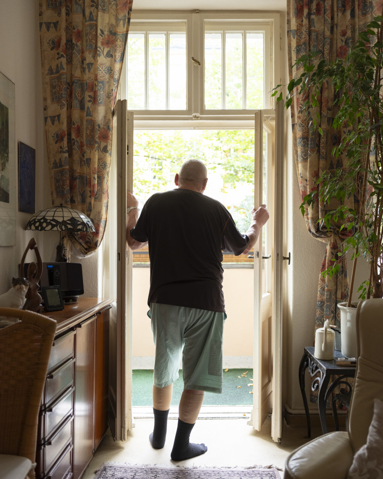 © Sibylle Fendt, Günther Stanzl, 84, Lungenkrebs, in seiner Wohnung, Berlin-Wilmersdorf, 1.10.2024